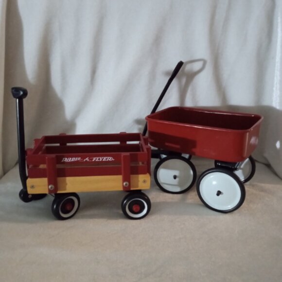 Two Little Red Wagons - Picture 2 of 8